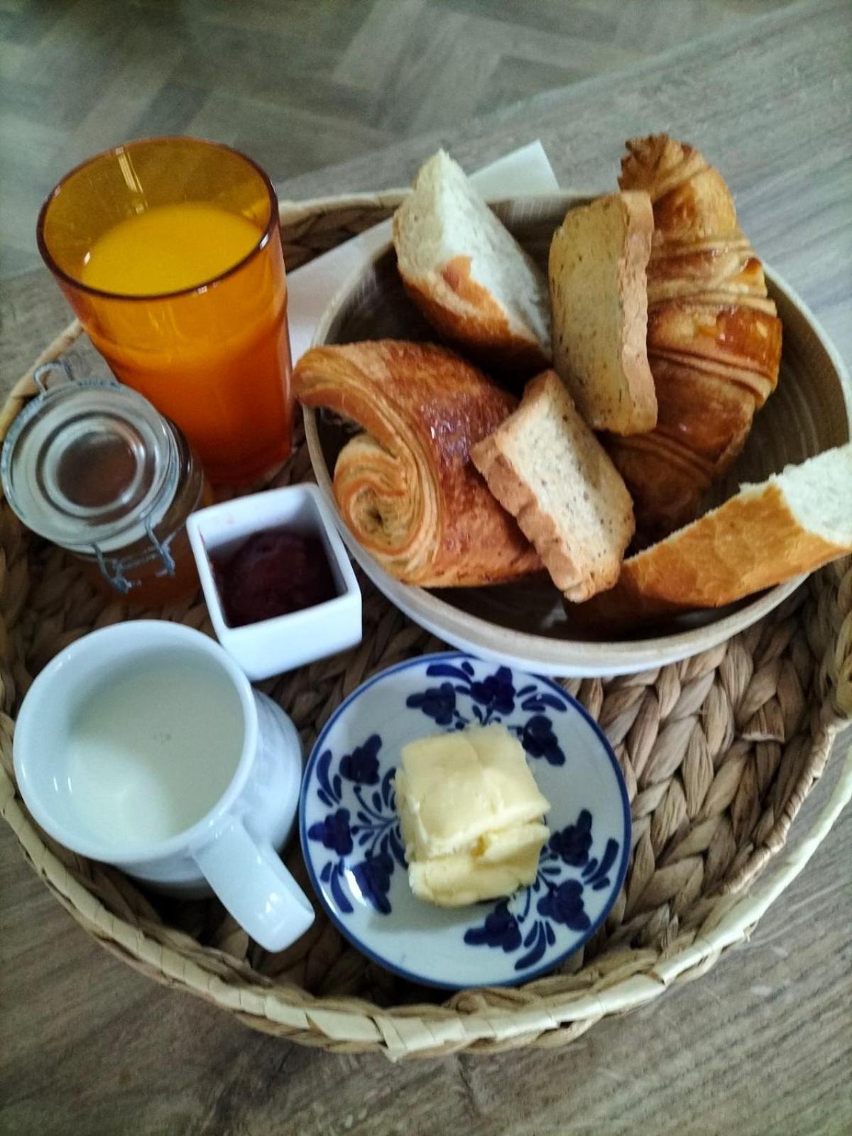 La Maison Du Four A Pain Grandchamp  Ngoại thất bức ảnh